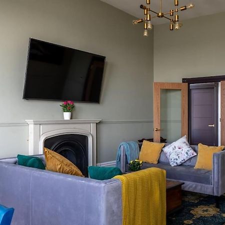 Beachfront Luxury Home With Spectacular Sea Views 荷尼湾 外观 照片
